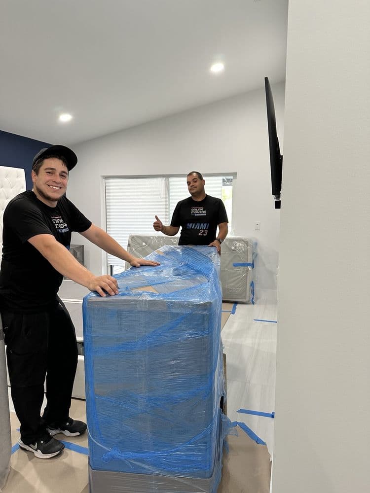 Online Movers & Storage