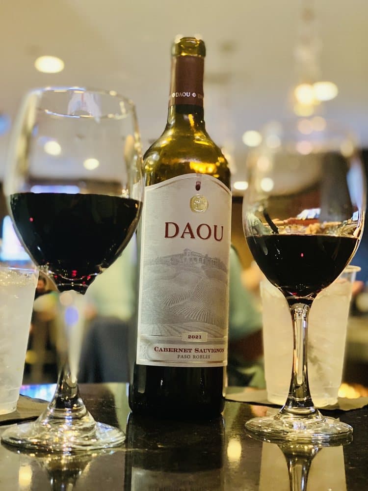Dali Lounge