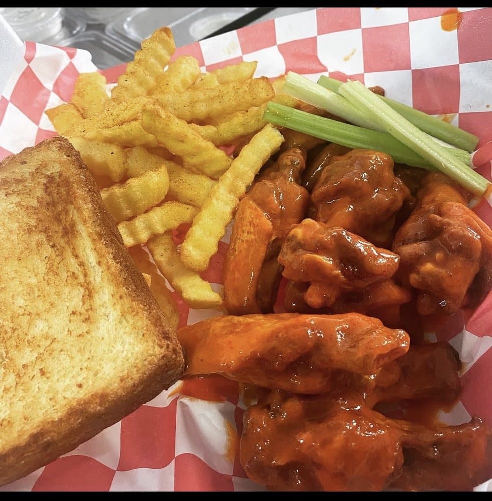 Chuck N Wings