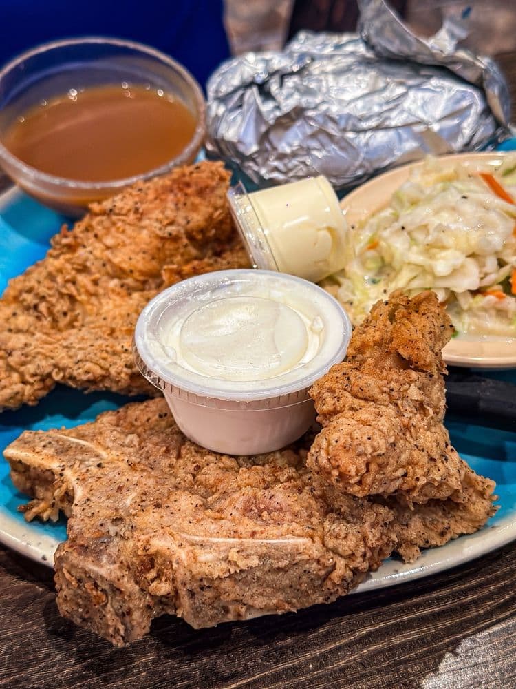 Fred Cotten's Landmark BBQ
