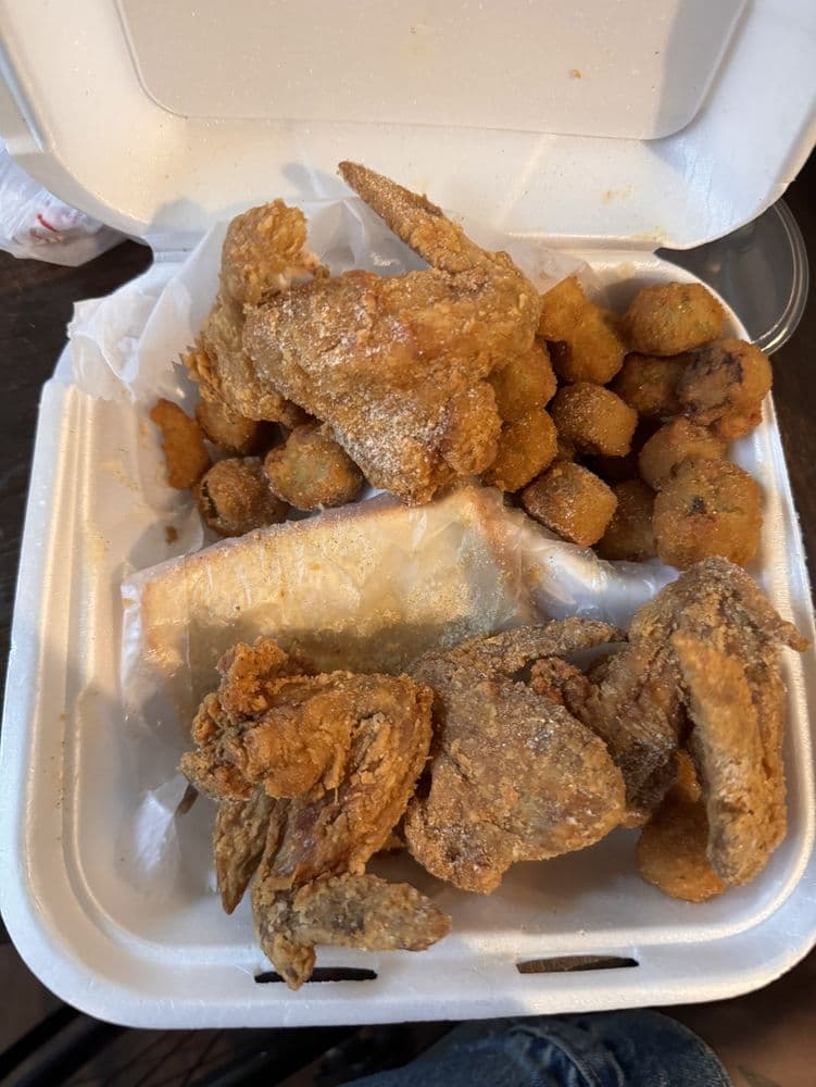 Hip Hop Fish & Chicken