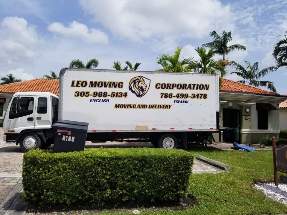 Leo Moving
