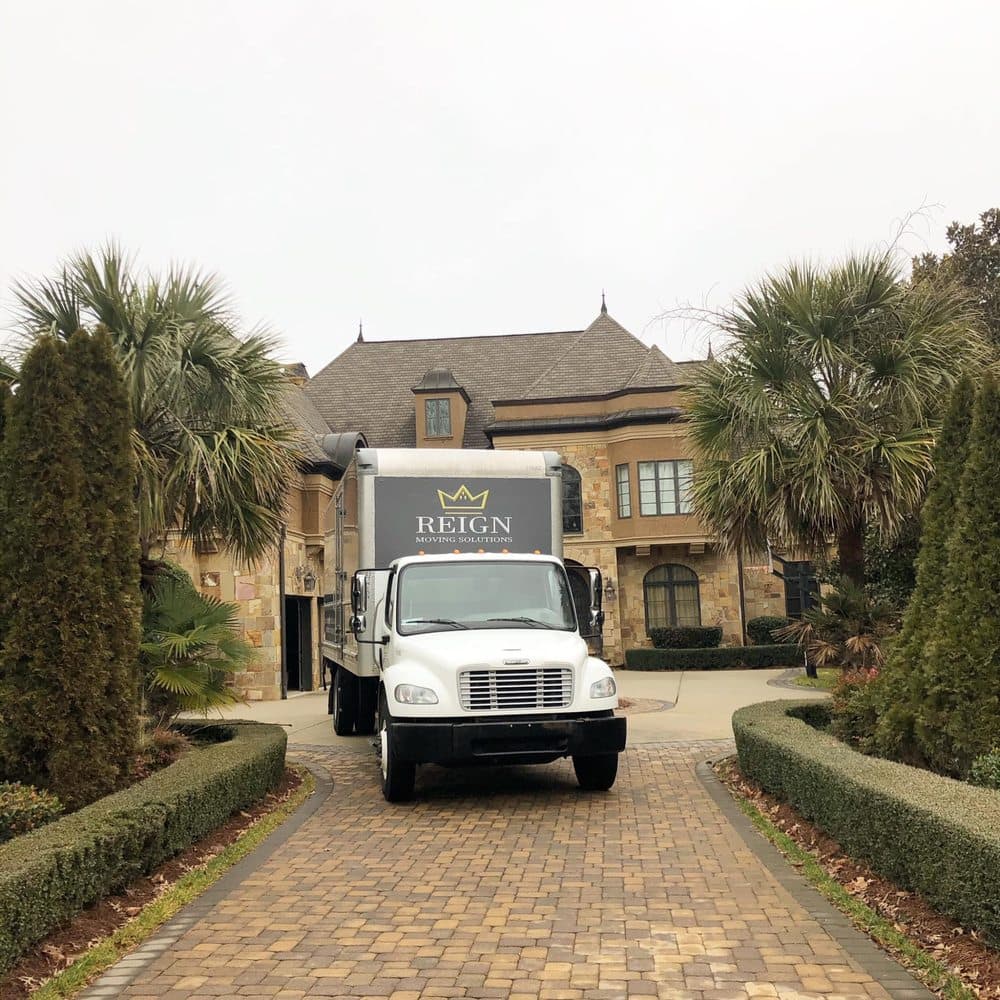 Reign Moving Solutions - Tampa