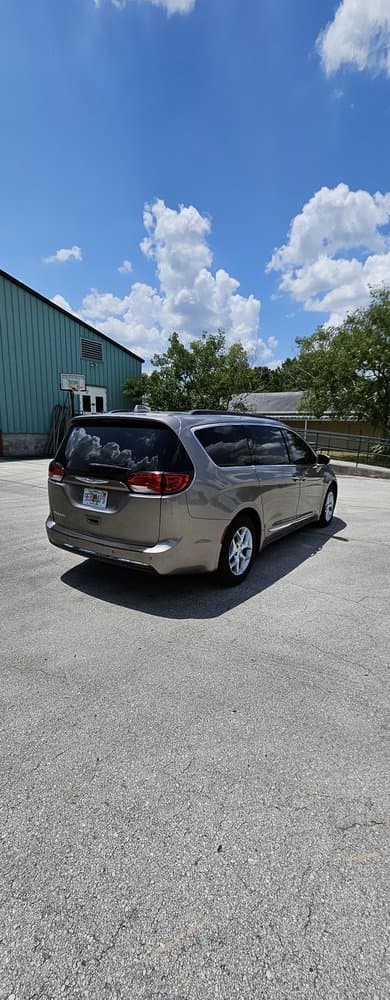 R3 Rental Car