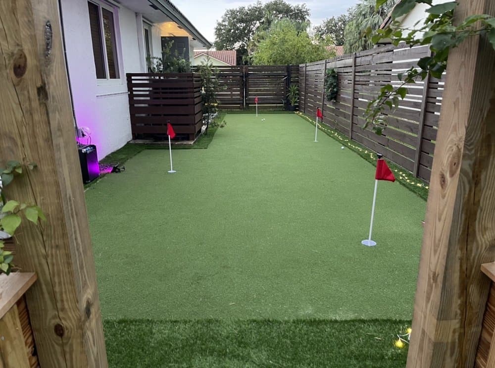 Purchase Green Artificial Grass - Miami