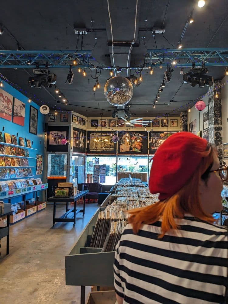 Remix Record Shop