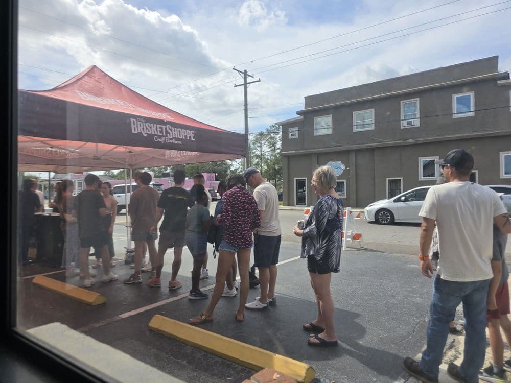 Grill & Provisions