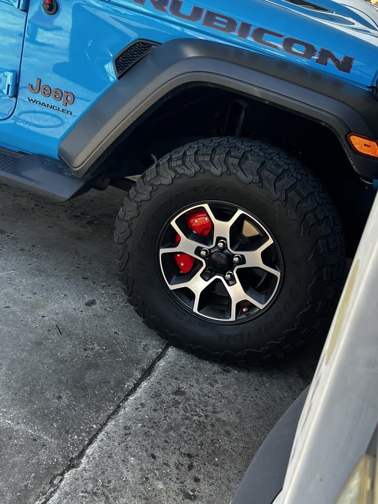 Henry's Tires Auto Service