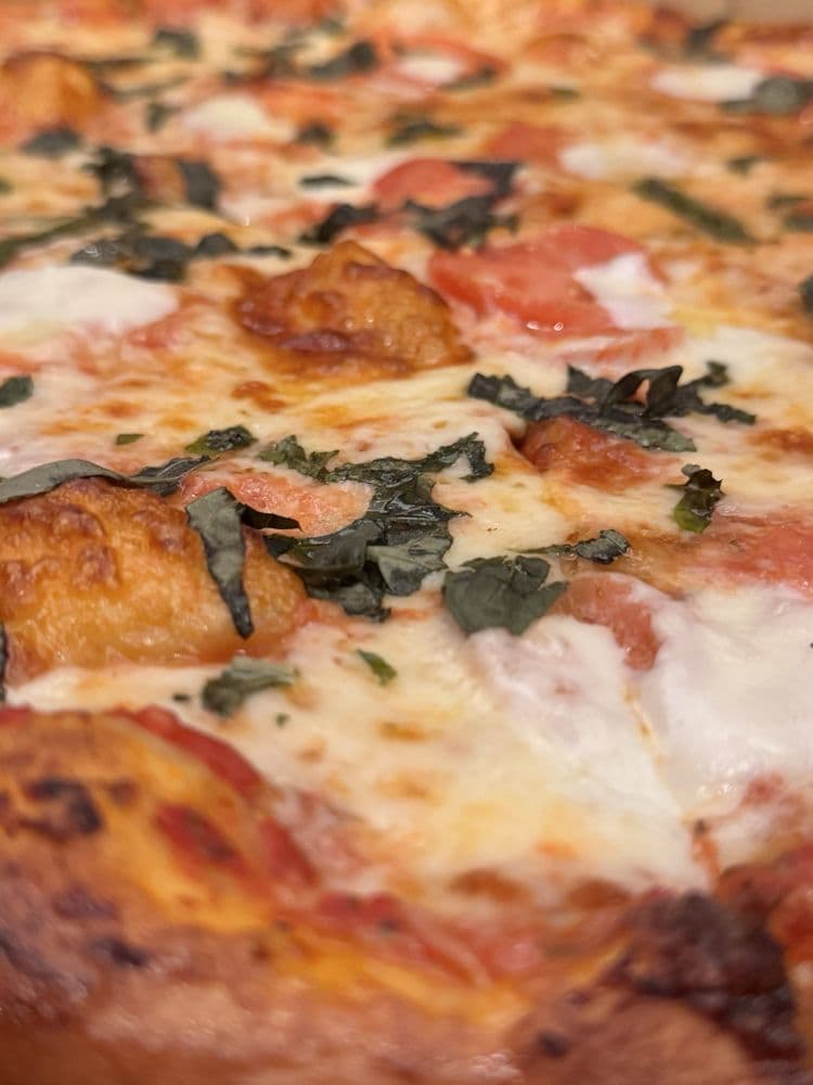 Golden Pizza