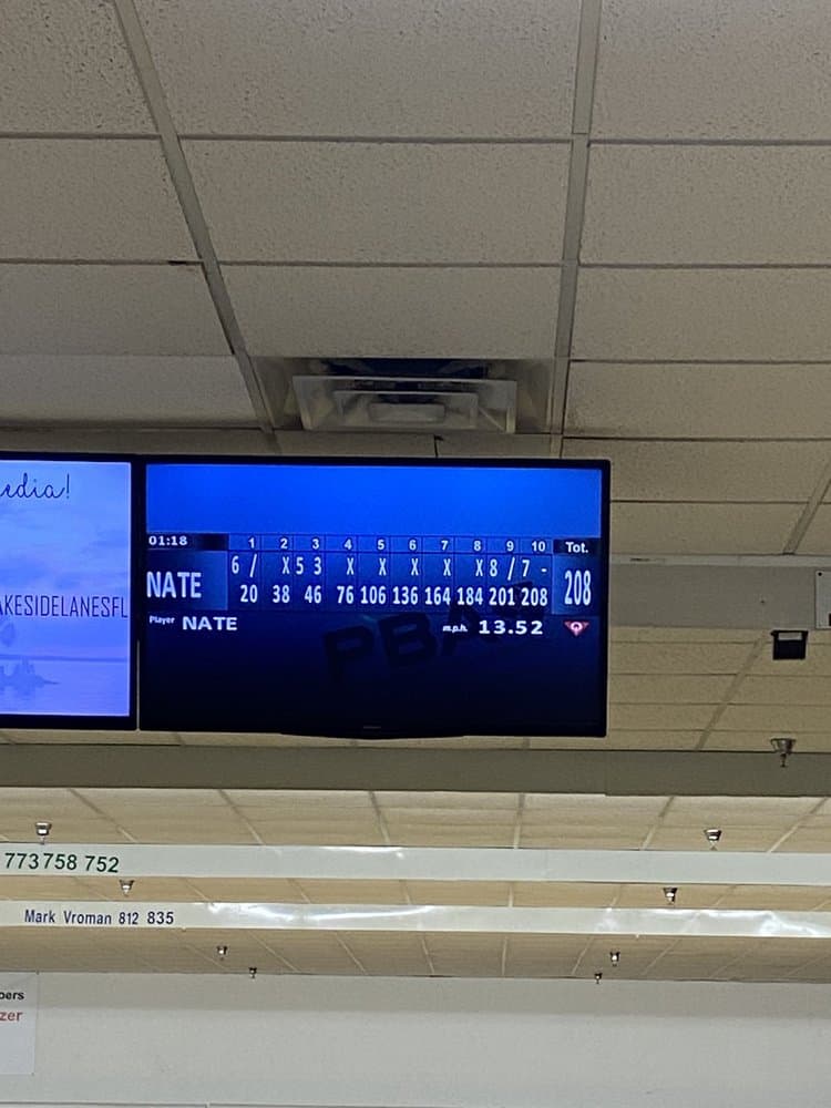 Lakeside Lanes