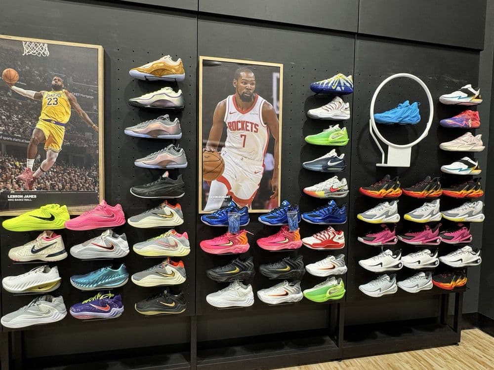 DICK'S Sporting Goods