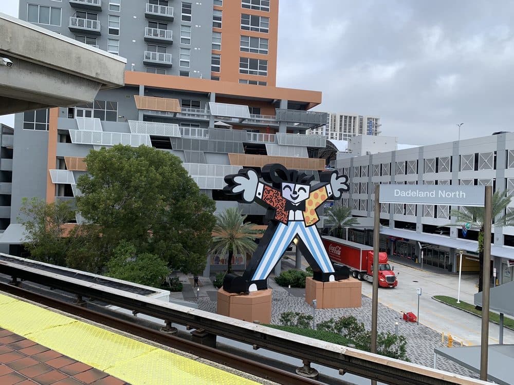 Dadeland North Metrorail Station