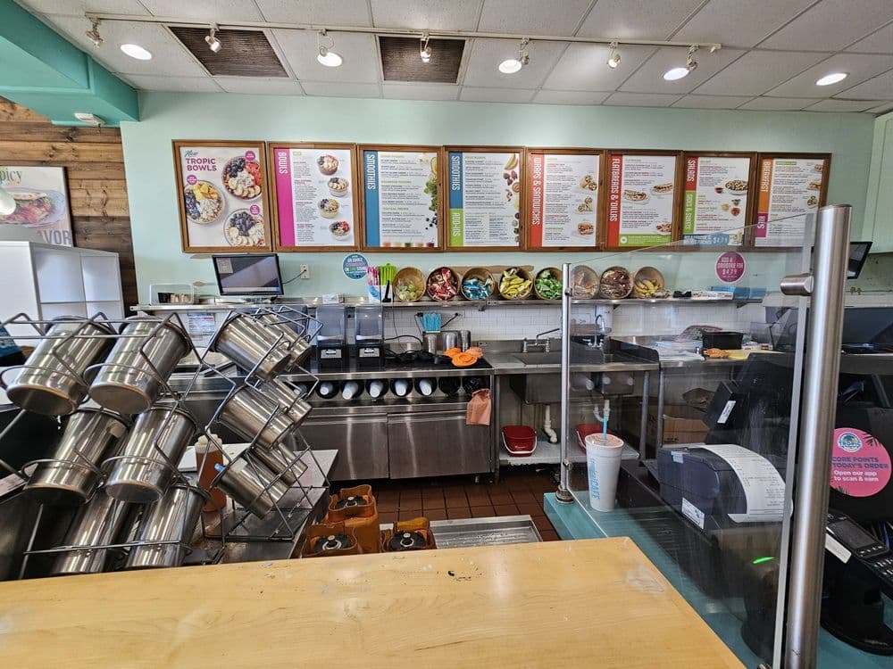Tropical Smoothie Cafe