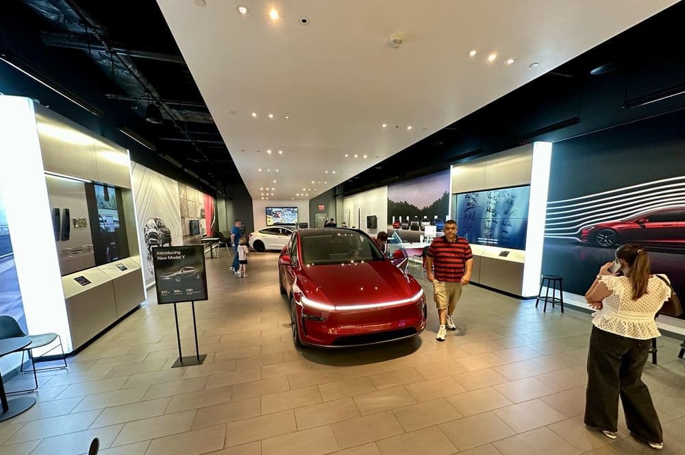 Tesla Store