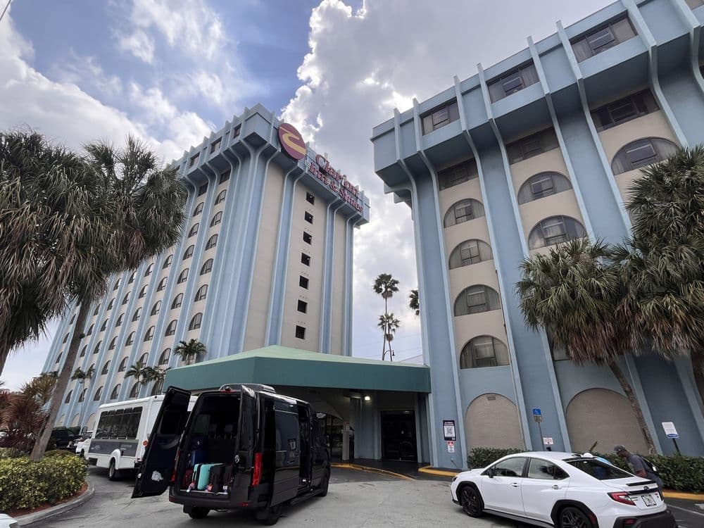 Clarion Inn & Suites Miami International Airport