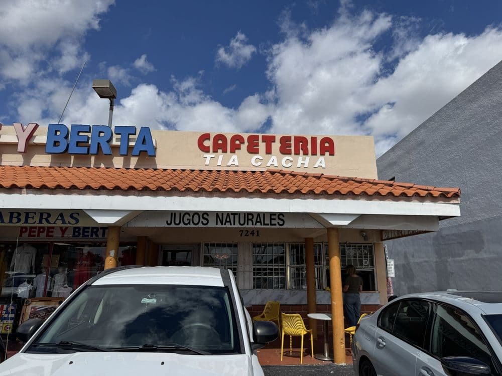 Tia Cacha Cafe