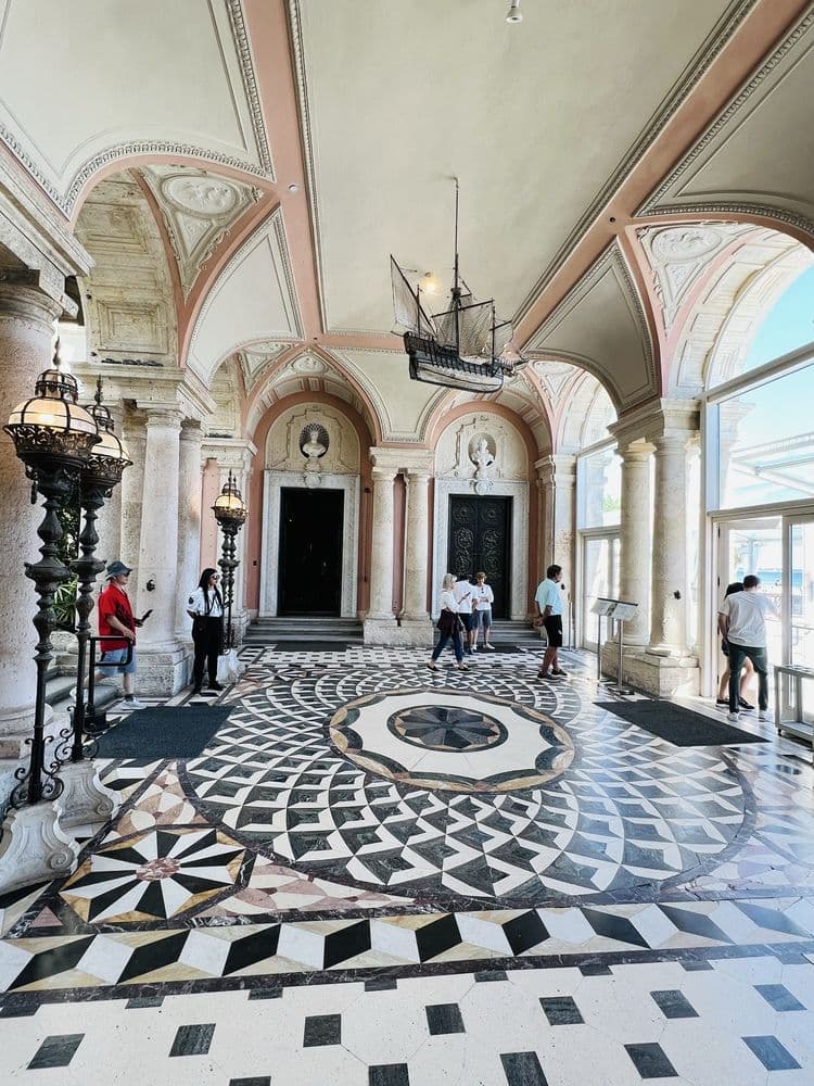 Vizcaya Museum & Gardens