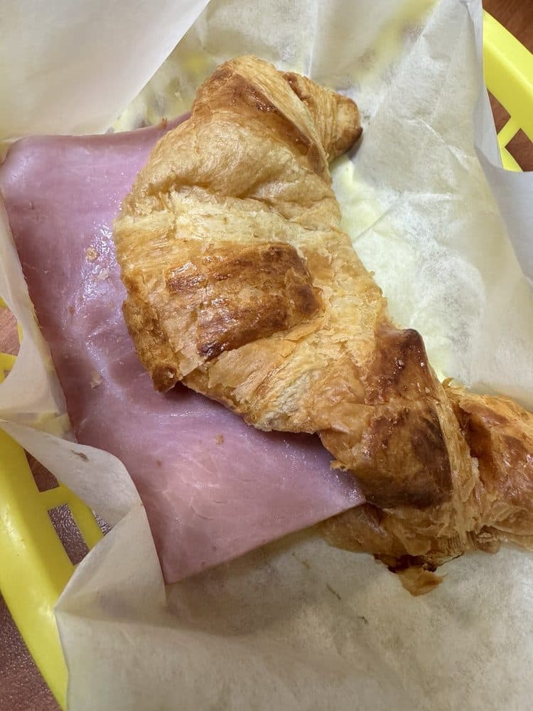 La Semilla Bakery  Sandwich Shop