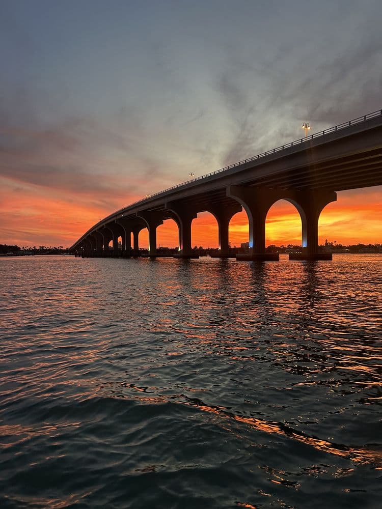 Salty Pelican Boat Tours