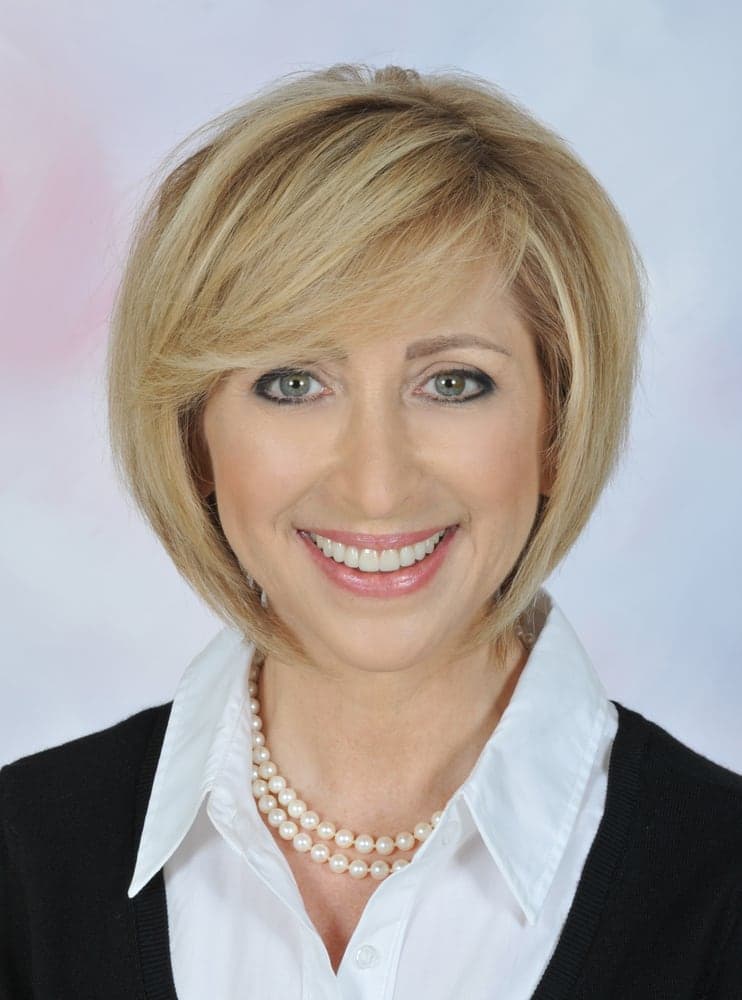 Palms West Periodontal، Dr. Lauren B. Shack