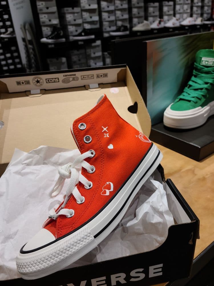 Converse