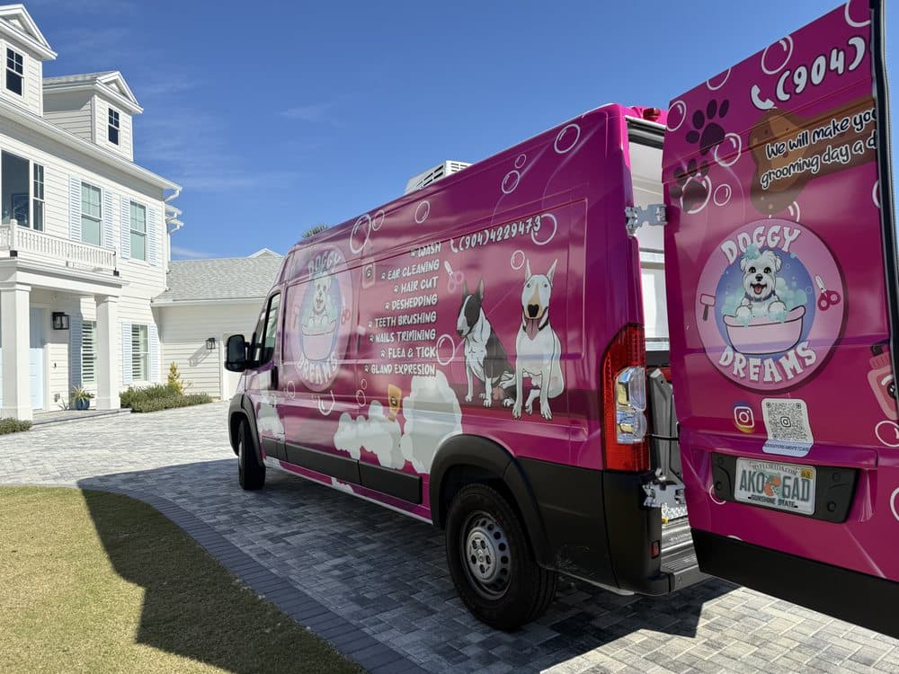 Doggy Dreams Pet Grooming Mobile