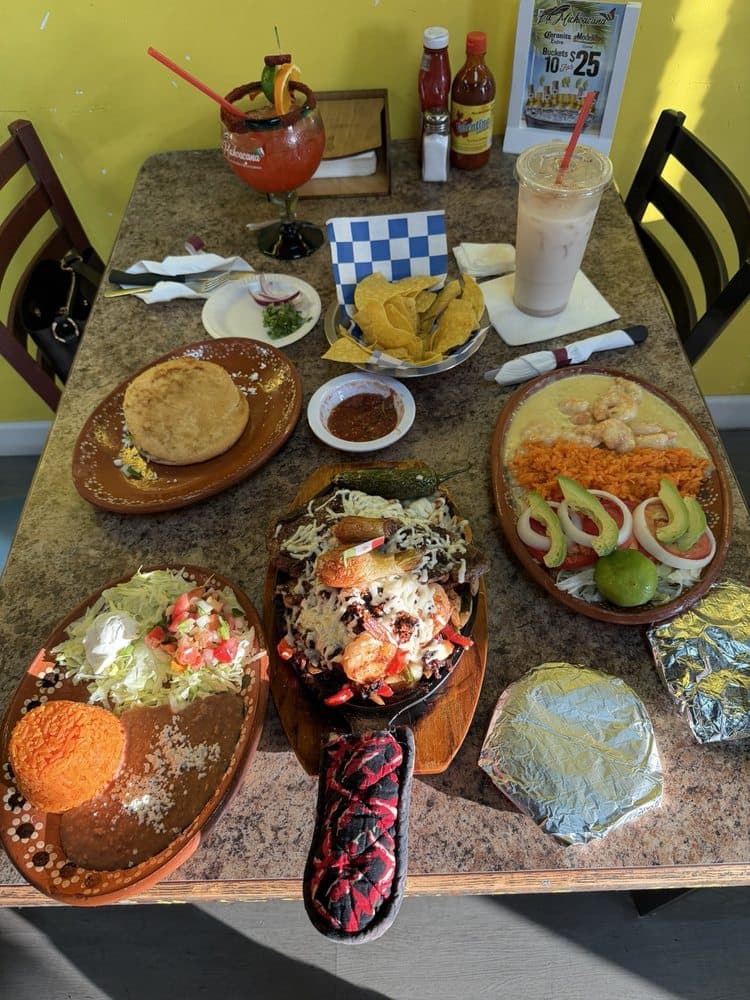 La Michoacana Taqueria And Mexican Snacks