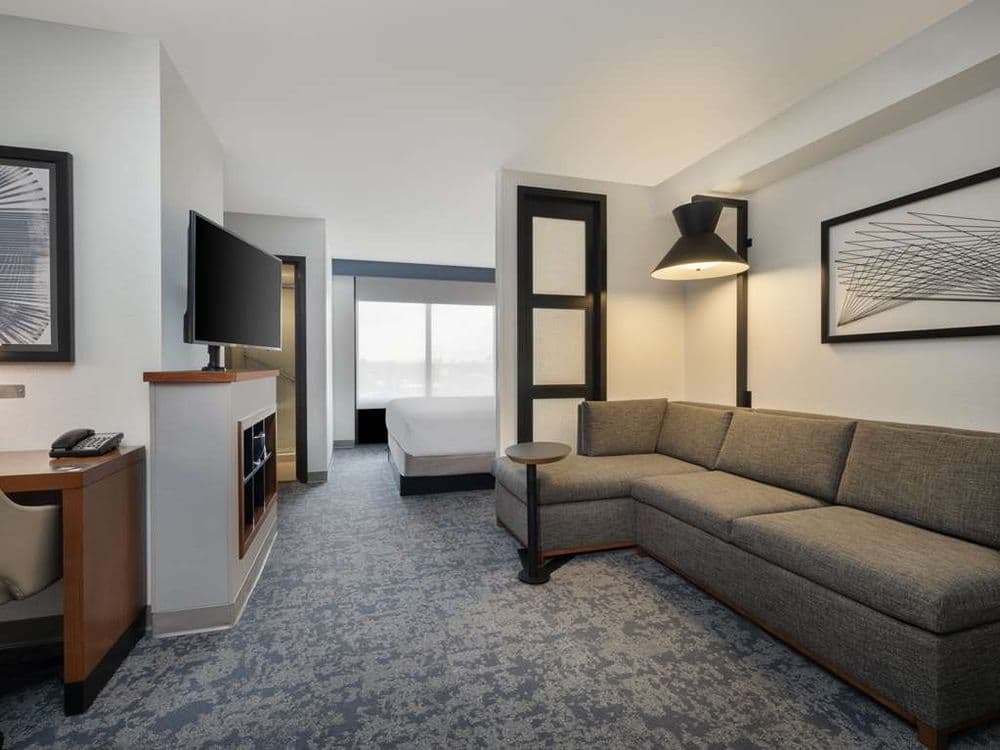 Hyatt Place Tampa/Busch Gardens