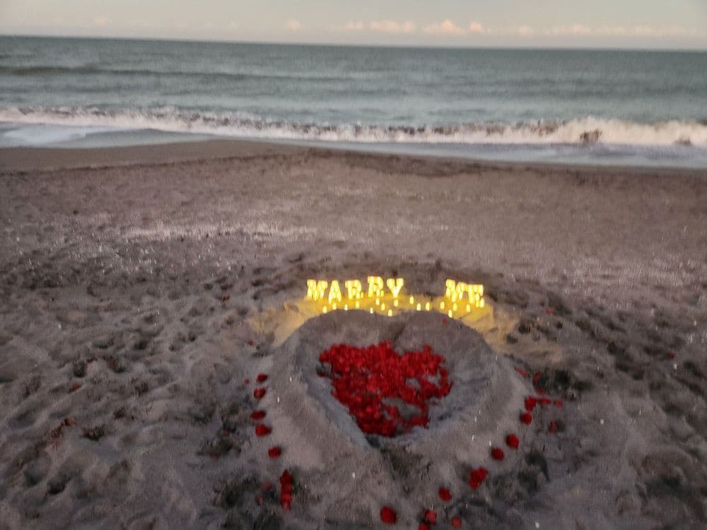 Private Beach Dining / Romantic dinner for two