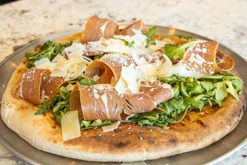 Viva Napoli Restaurant & Pizzeria
