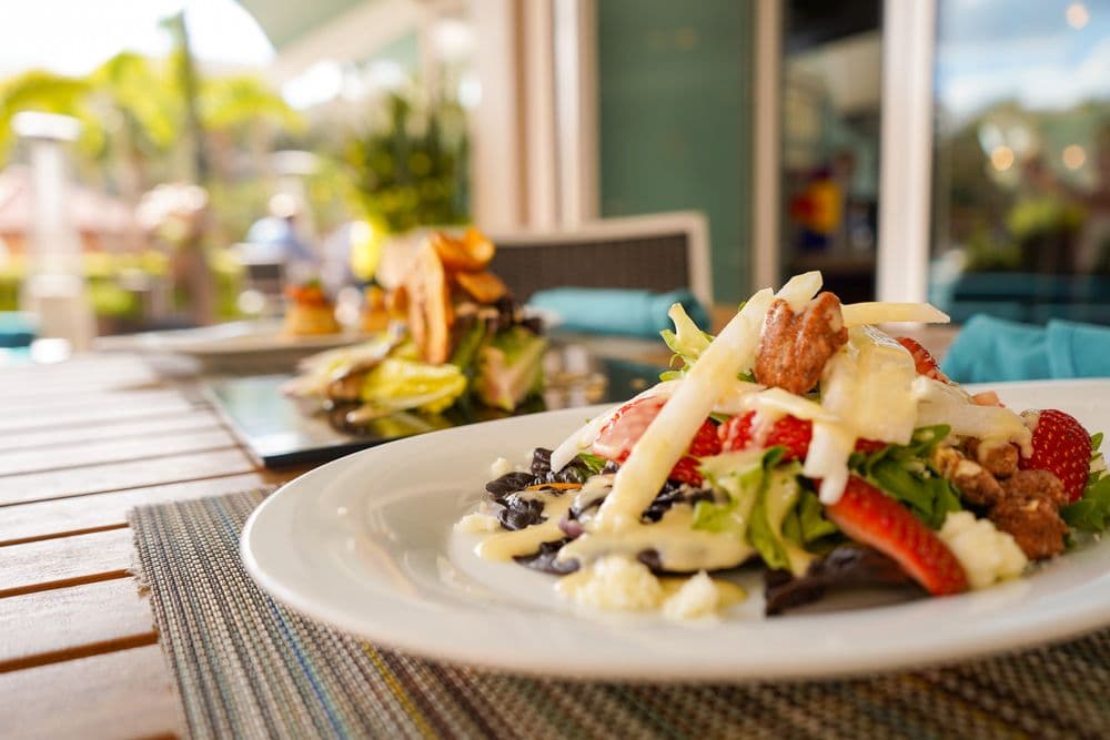 Harry's Poolside Bar & Grill