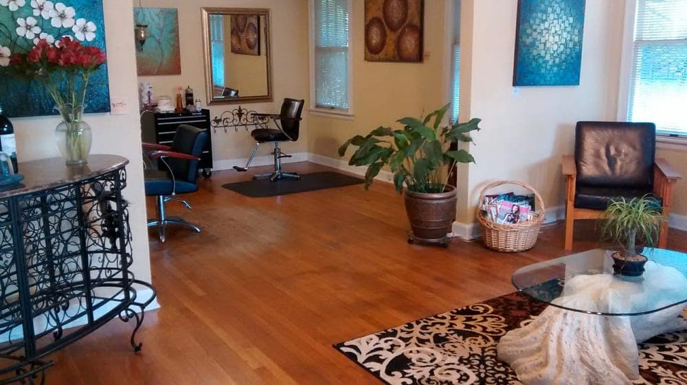 The Hair Lounge & Color Room