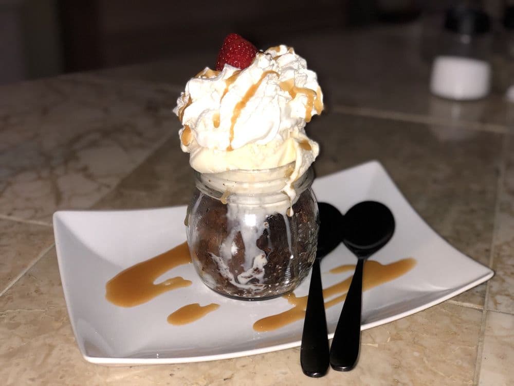 Rosy's Cakery & Cafe