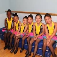 On The Edge at Frank Rey Dance