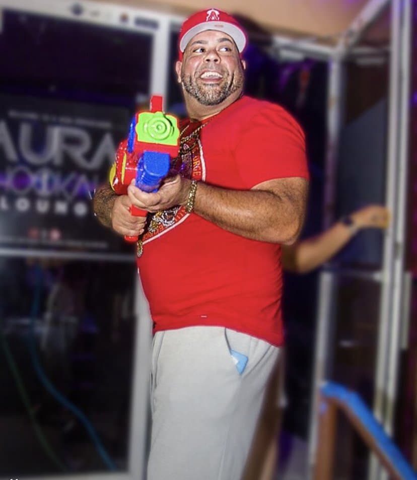Aura Lounge