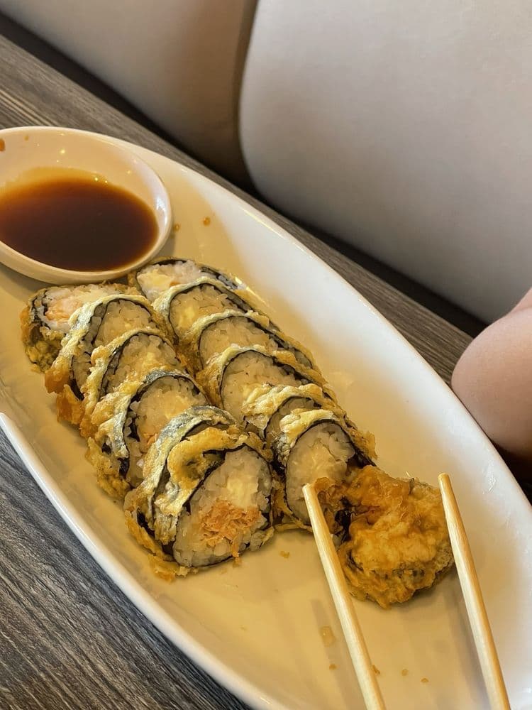 Nakorn Roll & Bowl