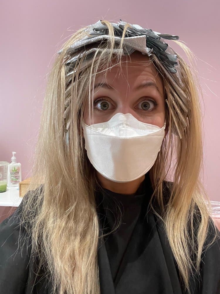 Pink Daisy Hair Studio