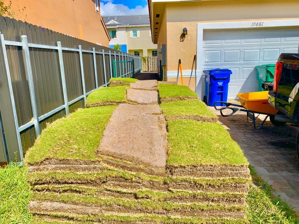 Green Thumbs Lawn Services
