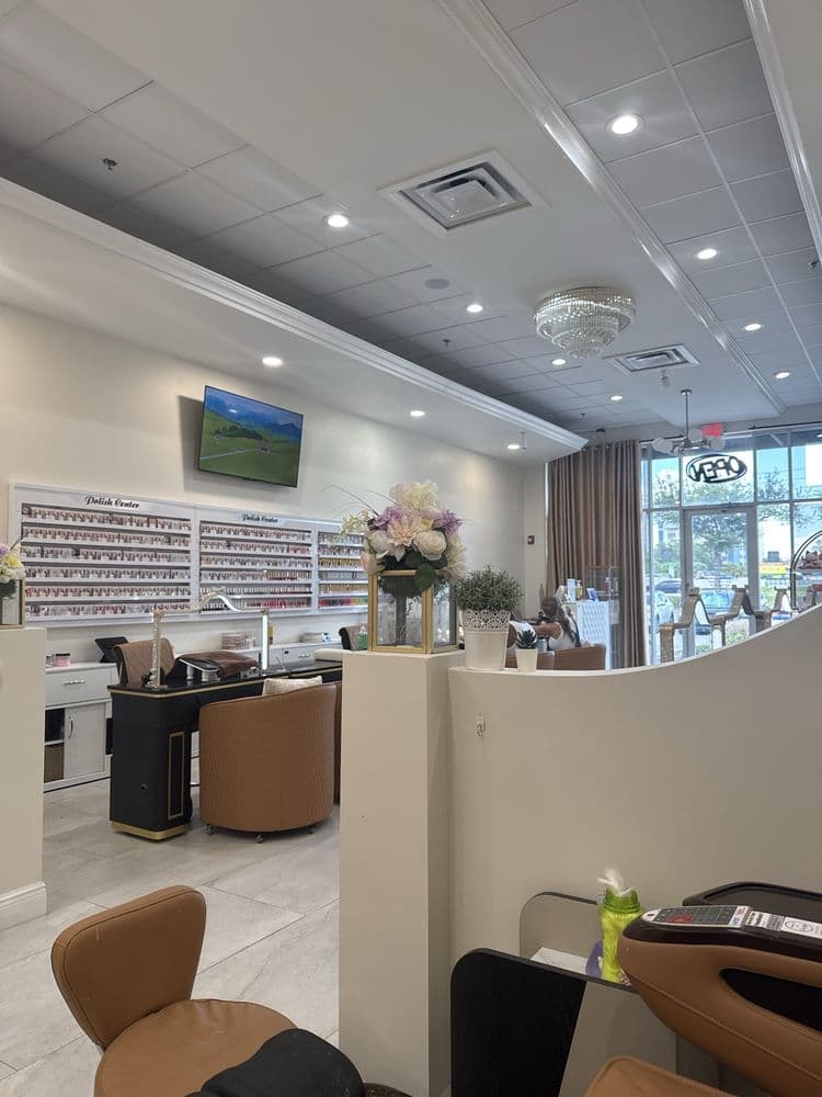 Paris Nail & Spa