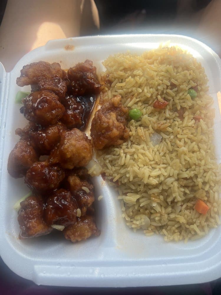 Golden Star Chinese Restaurant
