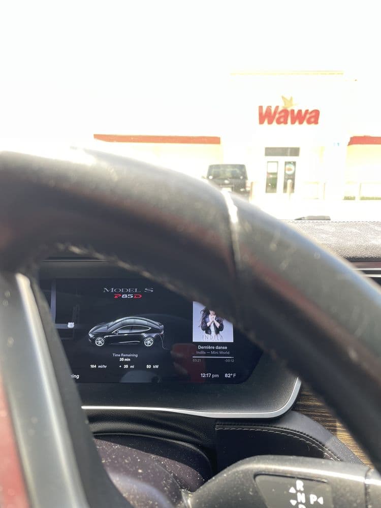 Phillips Highway Tesla Supercharger
