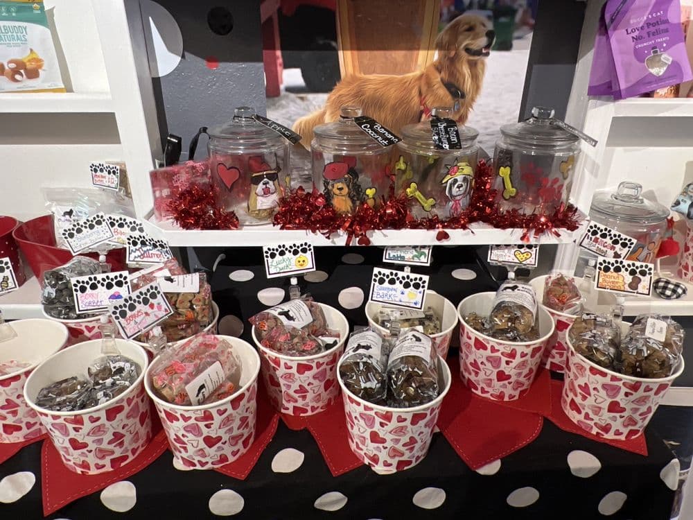 Tails At The Barkery