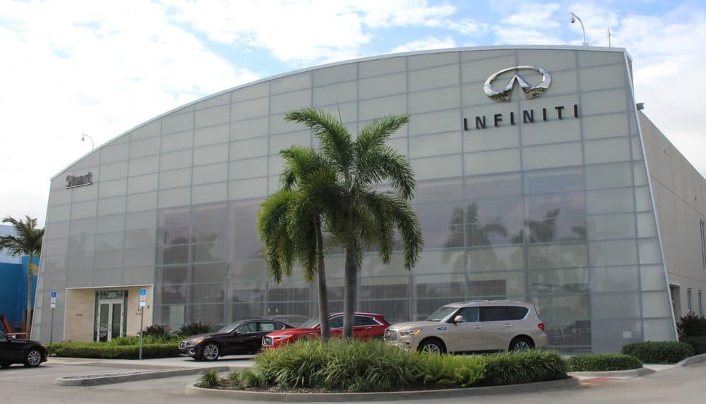 INFINITI Stuart