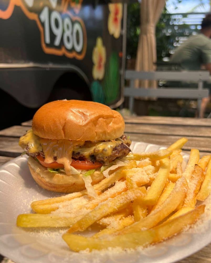 Grill on wheel
