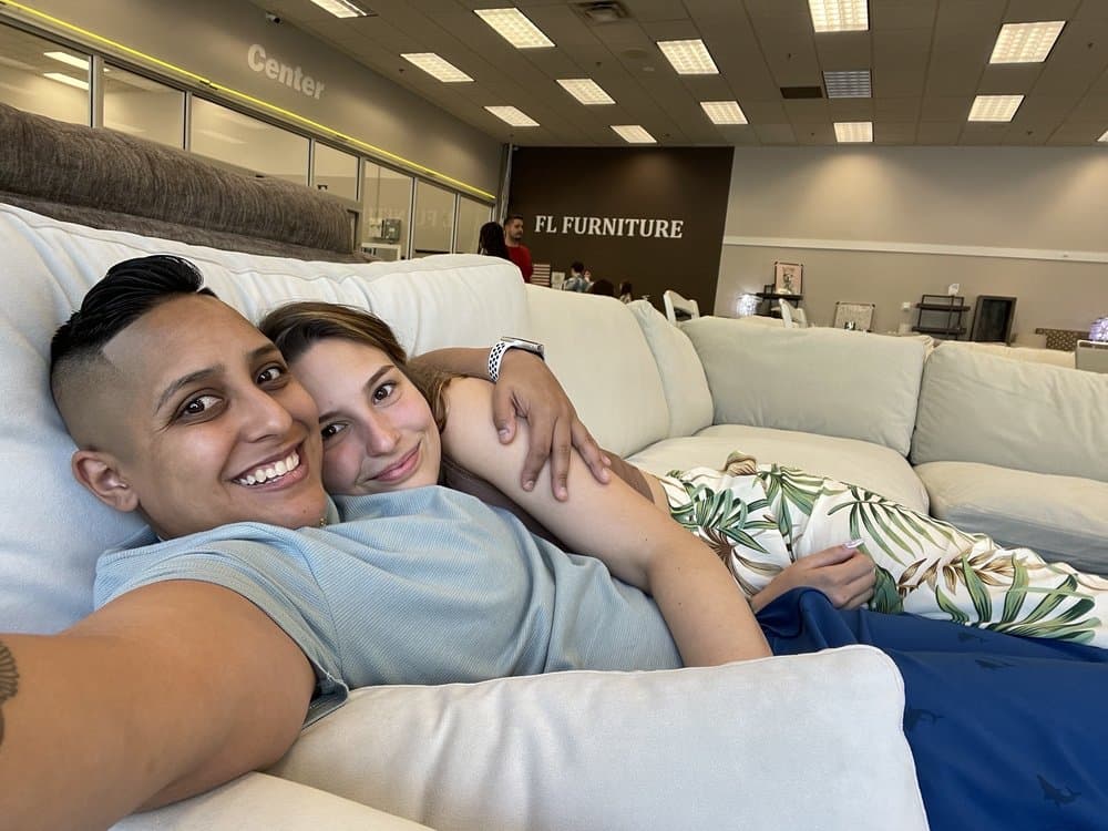 1 FL Furniture