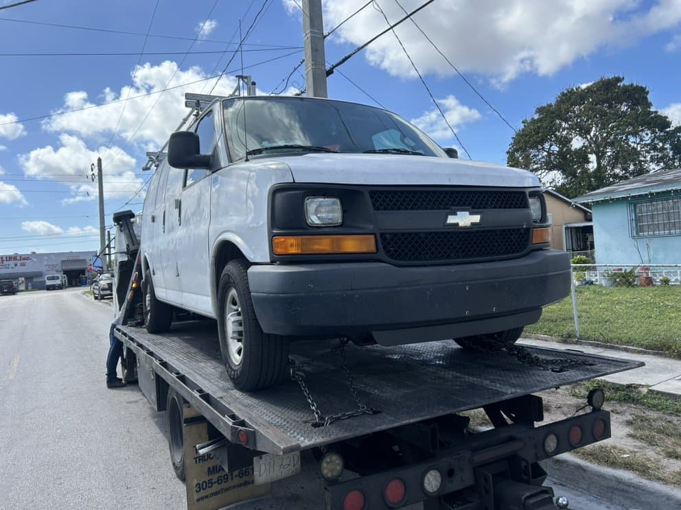 J & F Towing