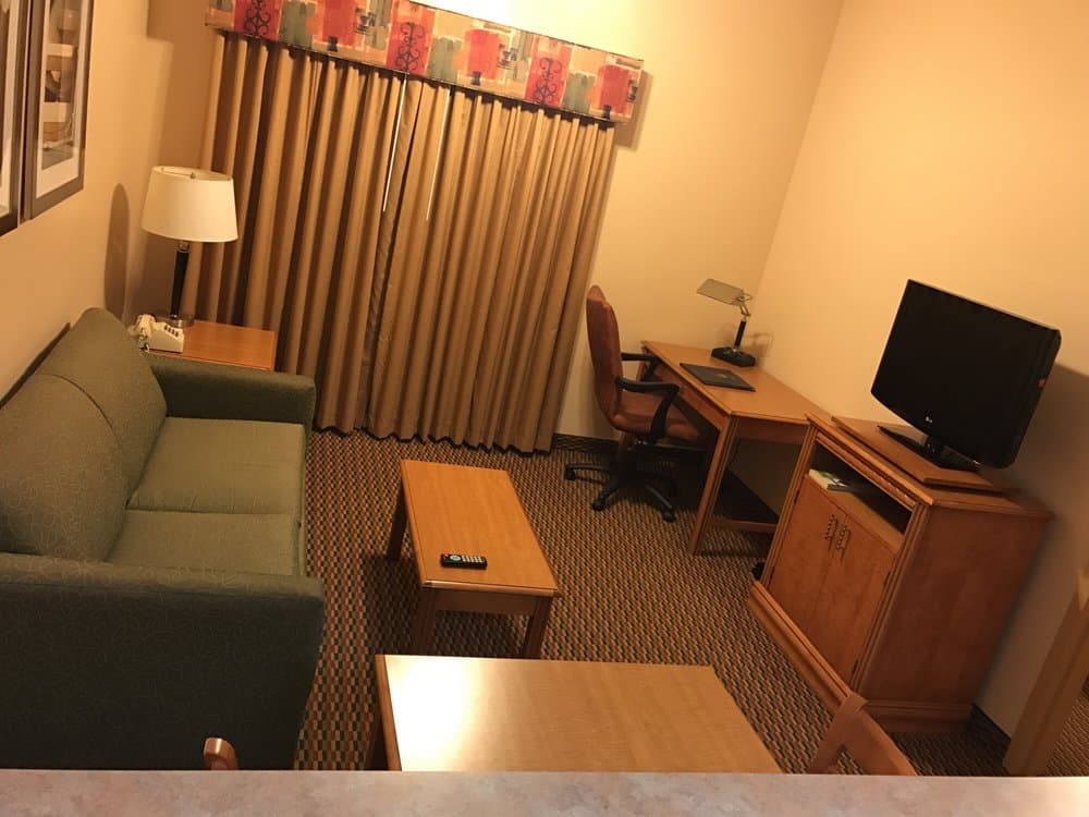 Navy Gateway Inn and Suites