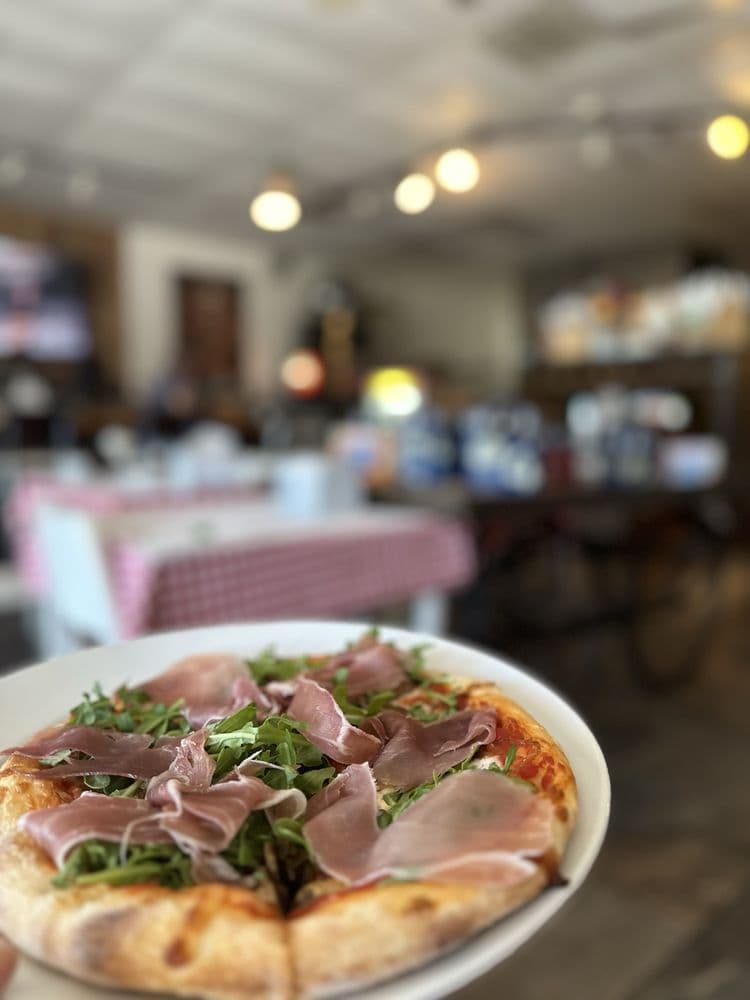 Danino’s Trattoria