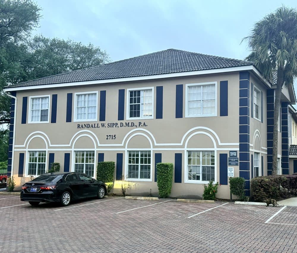 Complete Dental at Lakeside