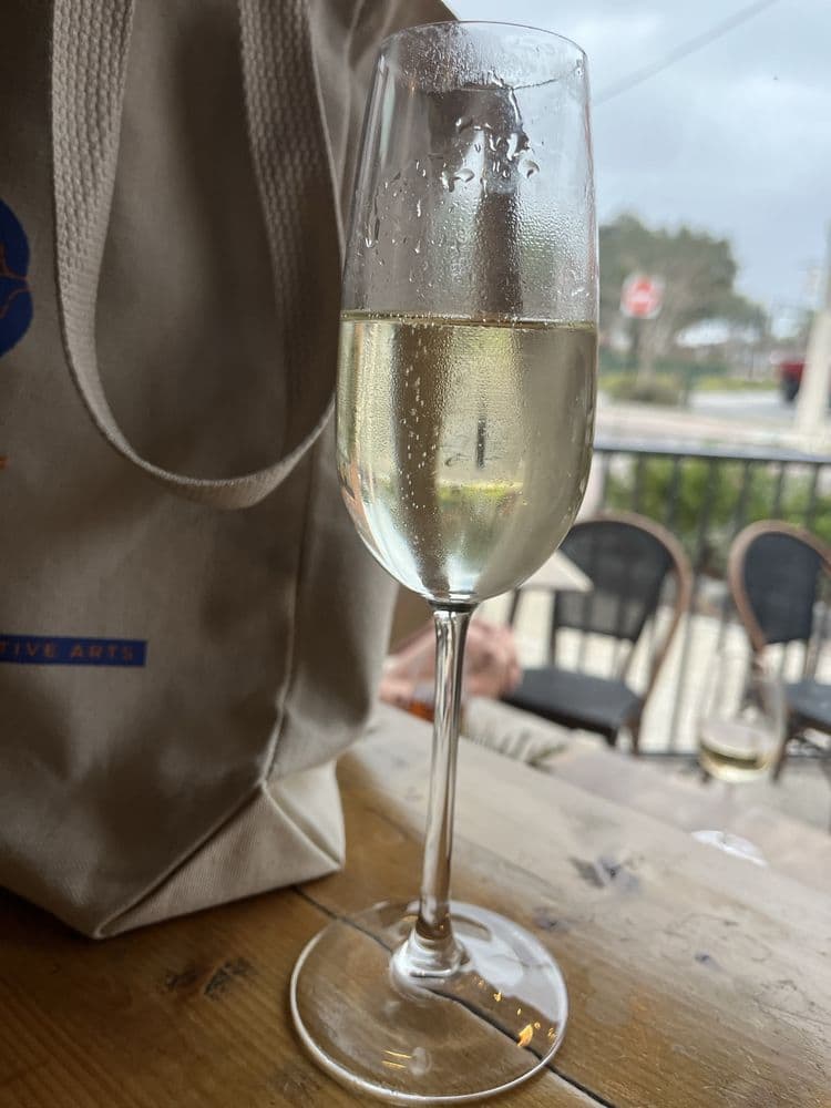 Roots Tap Room & Wine Bar